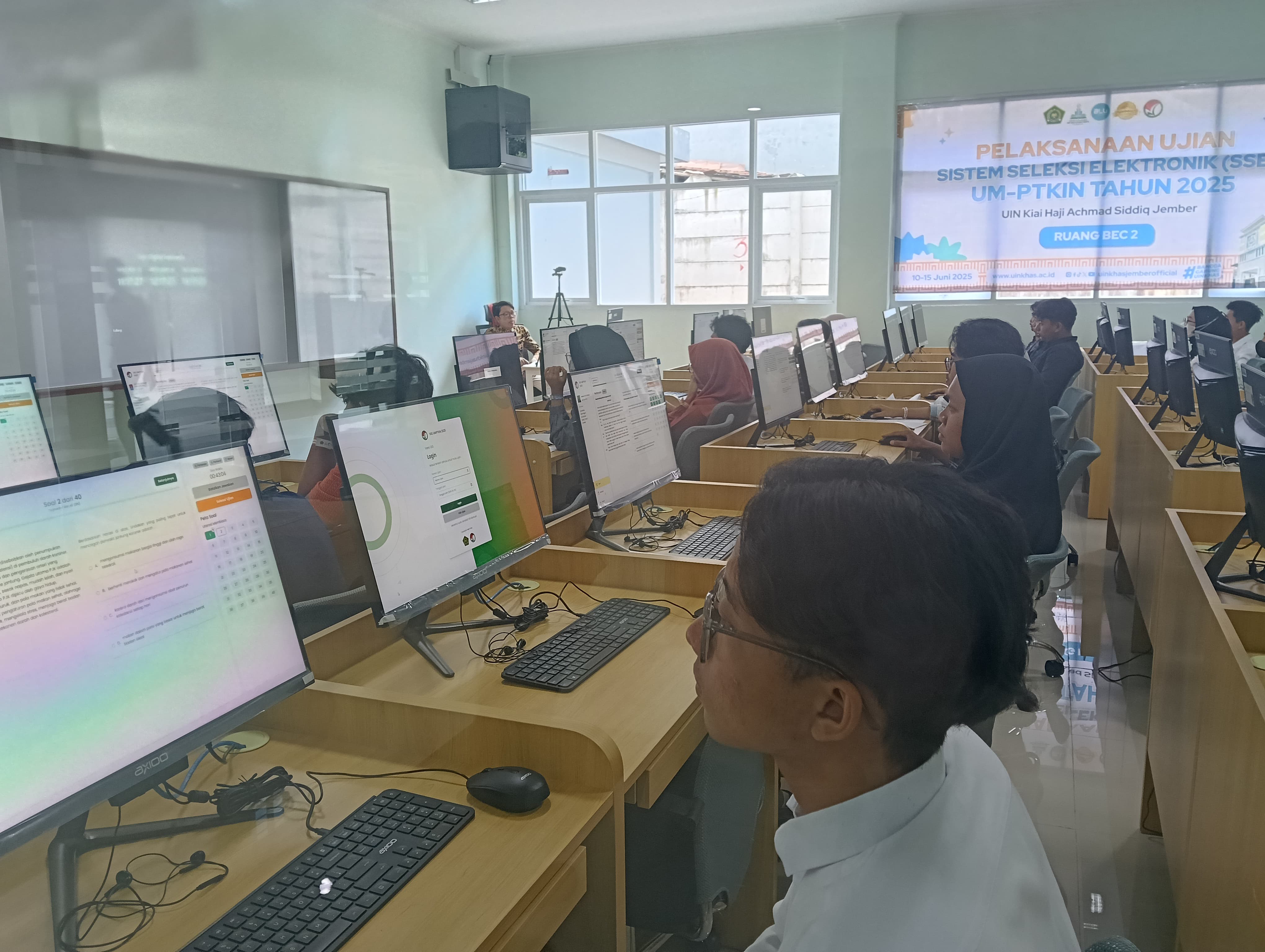 uin-khas-jember-jadi-pilihan-ribuan-peserta-um-ptkin-2025