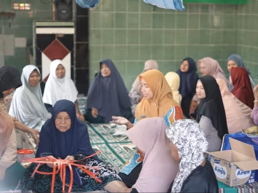 musrifah-dakwah-tak-cukup-di-mimbar-harus-sampai-ke-dapur-dan-dompet