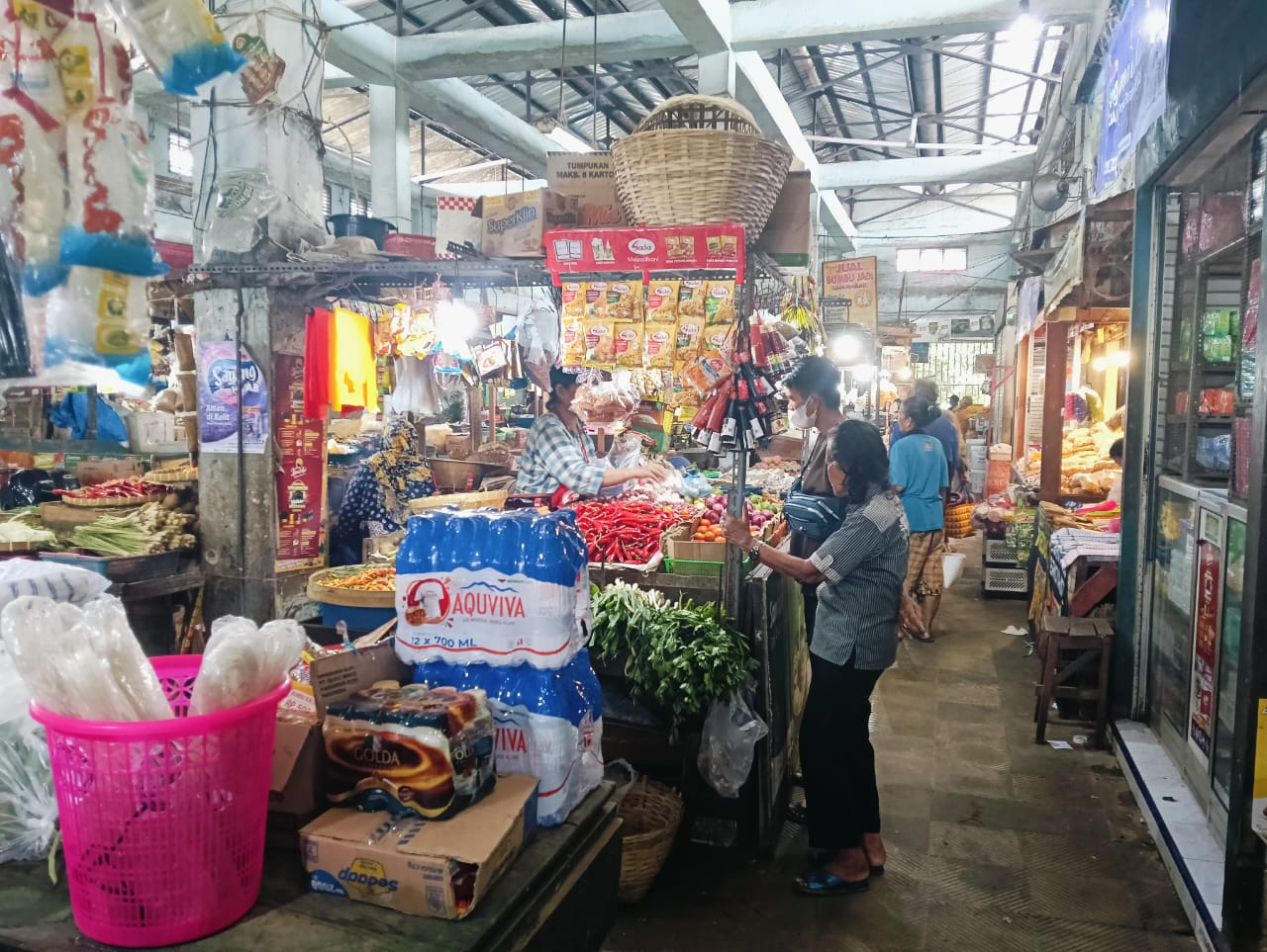 berusia-lebih-dari-setengah-abad-dan-tanpa-perawatan-pasar-tanjung-dinilai-sudah-tidak-layak