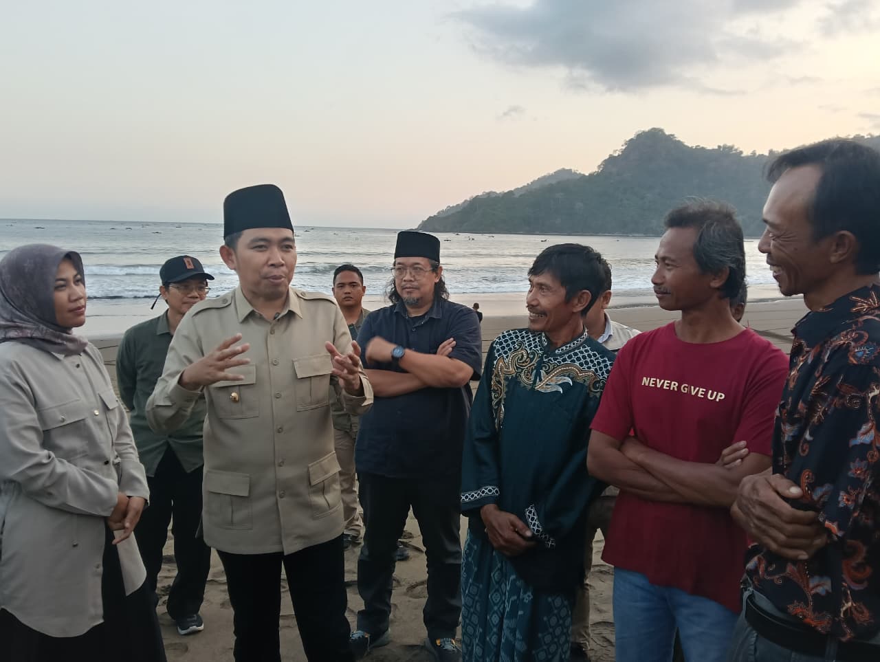 siapkan-akses-bbm-subsidi-untuk-nelayan-upaya-bupati-jember-tekan-kemiskinan-ekstrim