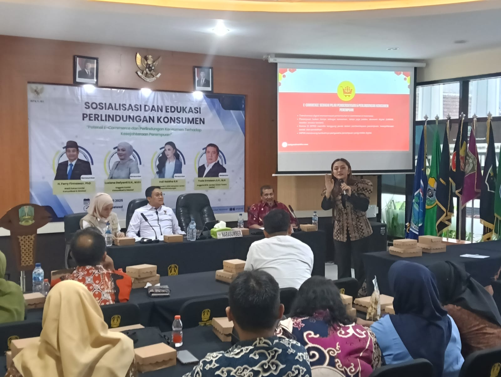 bpkn-ri-gencarkan-edukasi-e-commerce-di-jember-antisipasi-maraknya-penipuan-digital