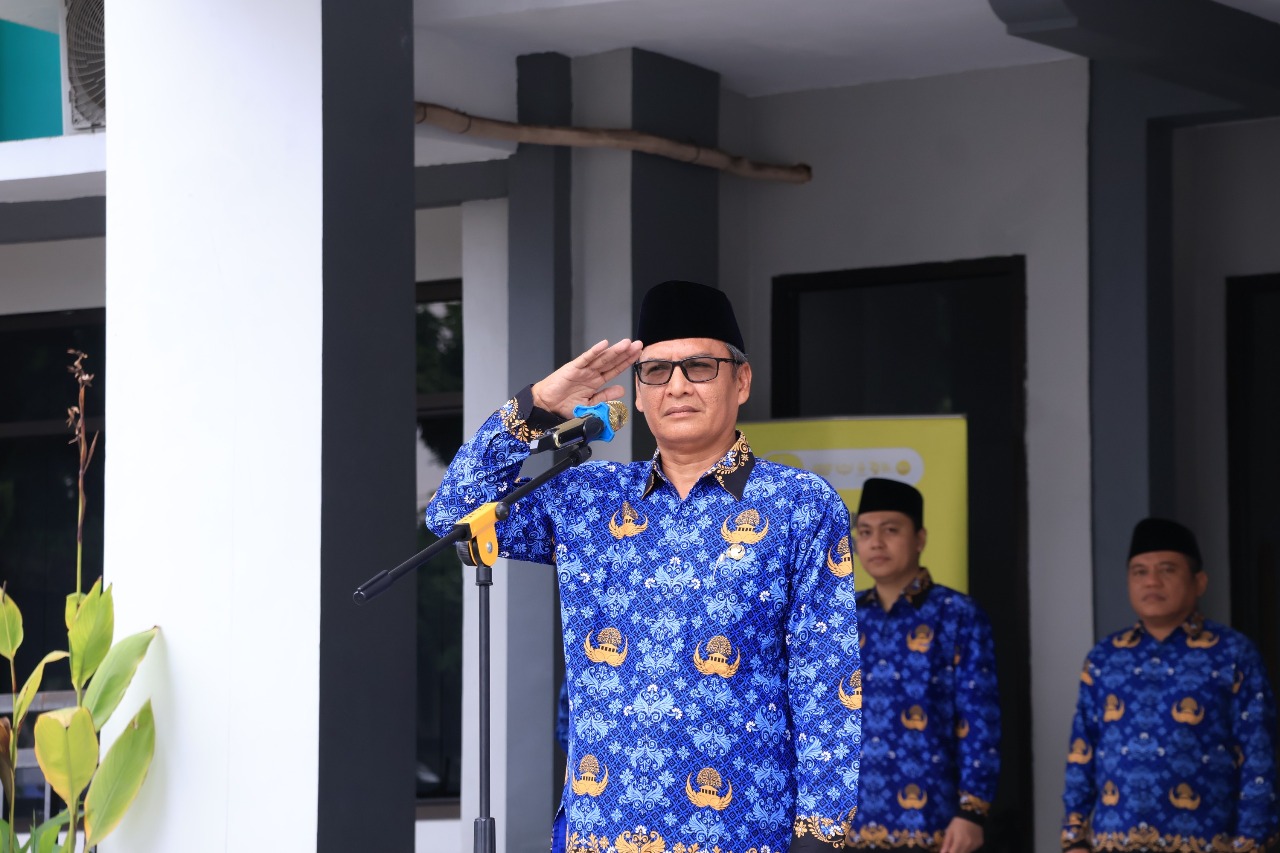 kemerdekaan-tidak-jatuh-dari-langit-warek-iii-uin-khas-jember-gaungkan-semangat-pahlawan-di-hari-pahlawan-2025