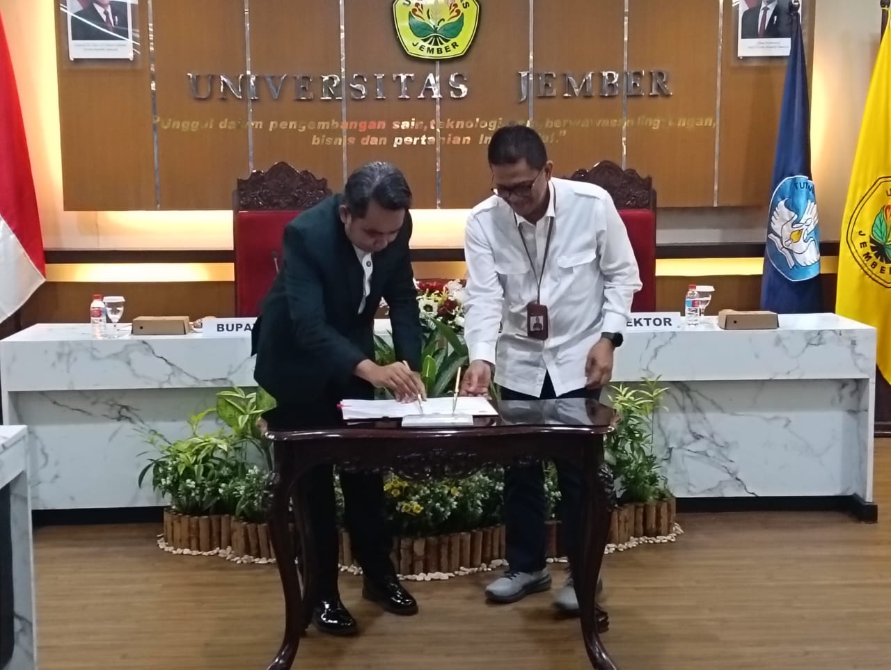 gus-fawait-gandeng-unej-saatnya-kampus-turun-gunung-benahi-jember