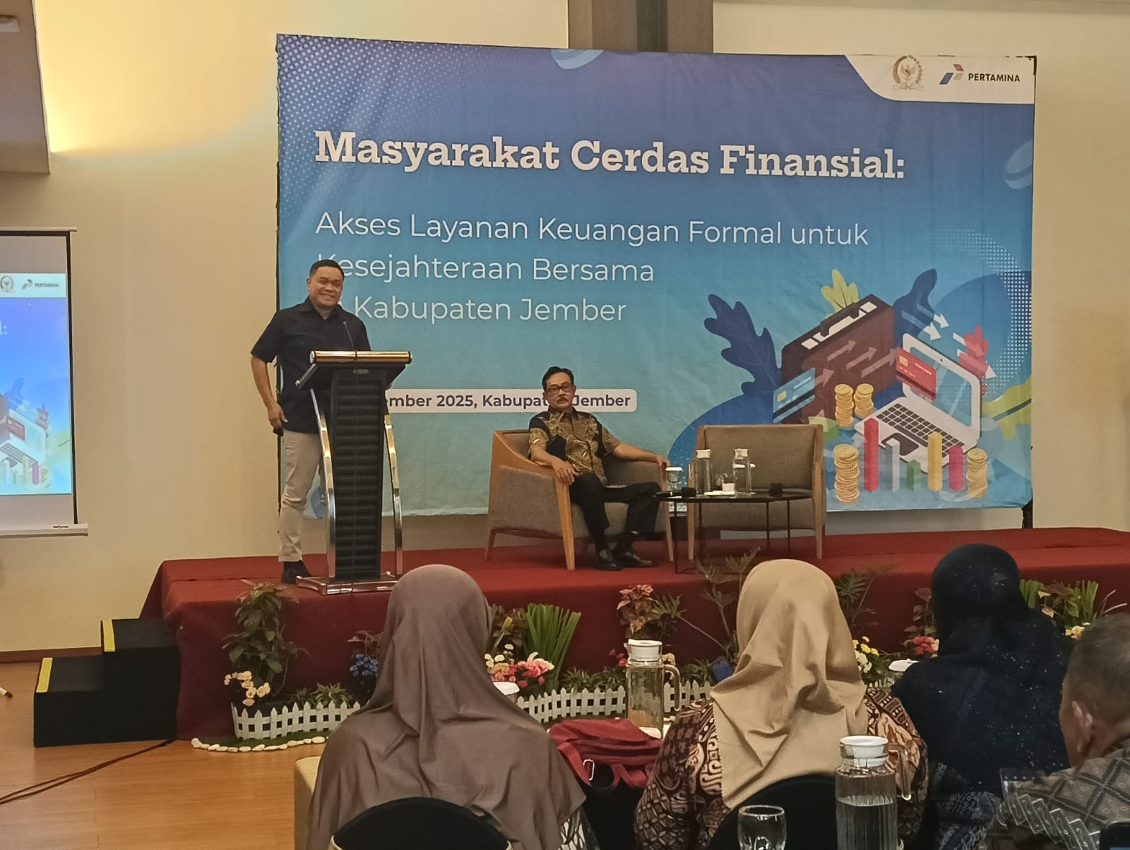 komisi-xi-dpr-ri-perluas-pemberdayaan-ekonomi-jember-danantara-jadi-mitra-baru-mulai-2026