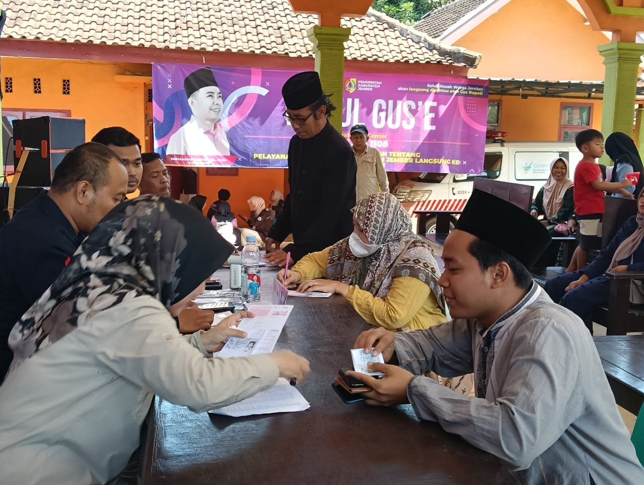 waspada-oknum-nakal-pemkab-jember-pastikan-honor-guru-ngaji-tak-ada-potongan-sepeserpun