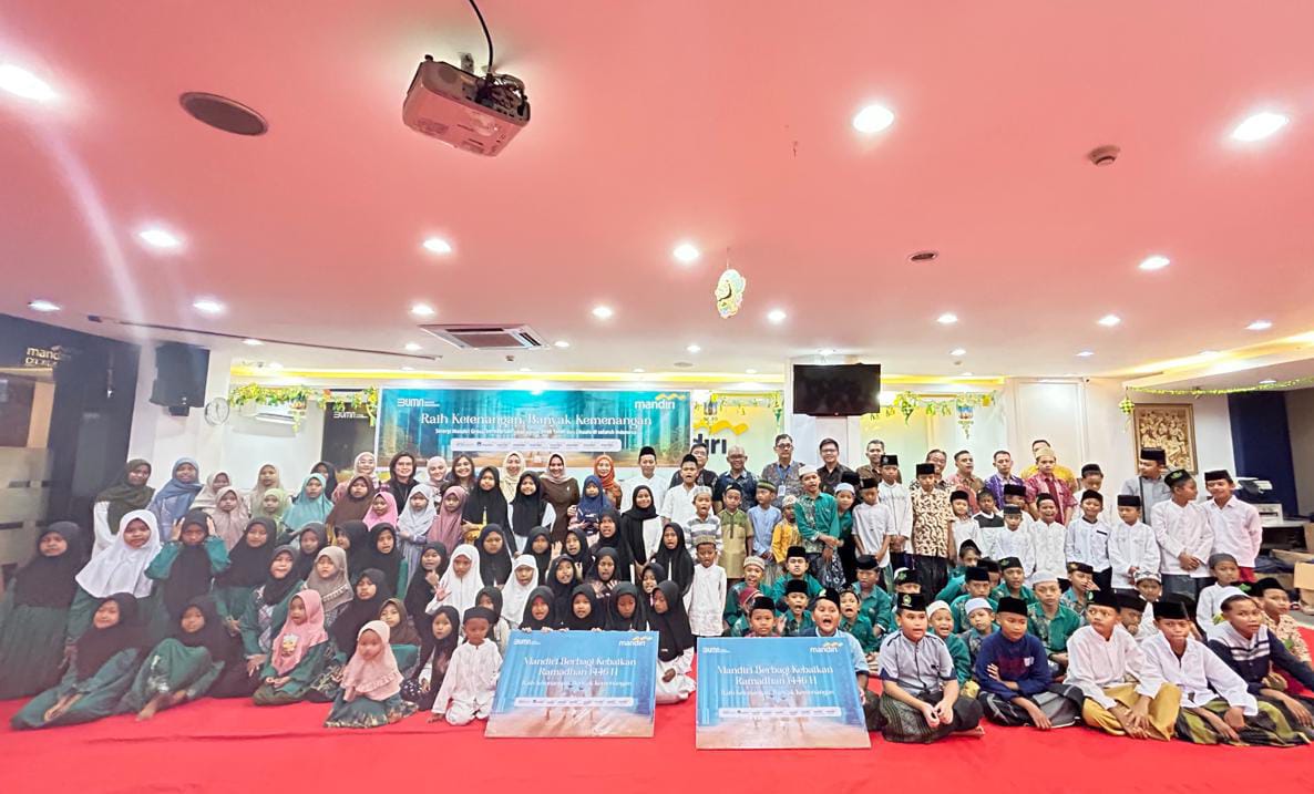 berbagi-kebaikan-di-bulan-suci-bank-mandiri-area-jember-beri-santunan-kepada-100-anak-yatim-dan-50-lansia