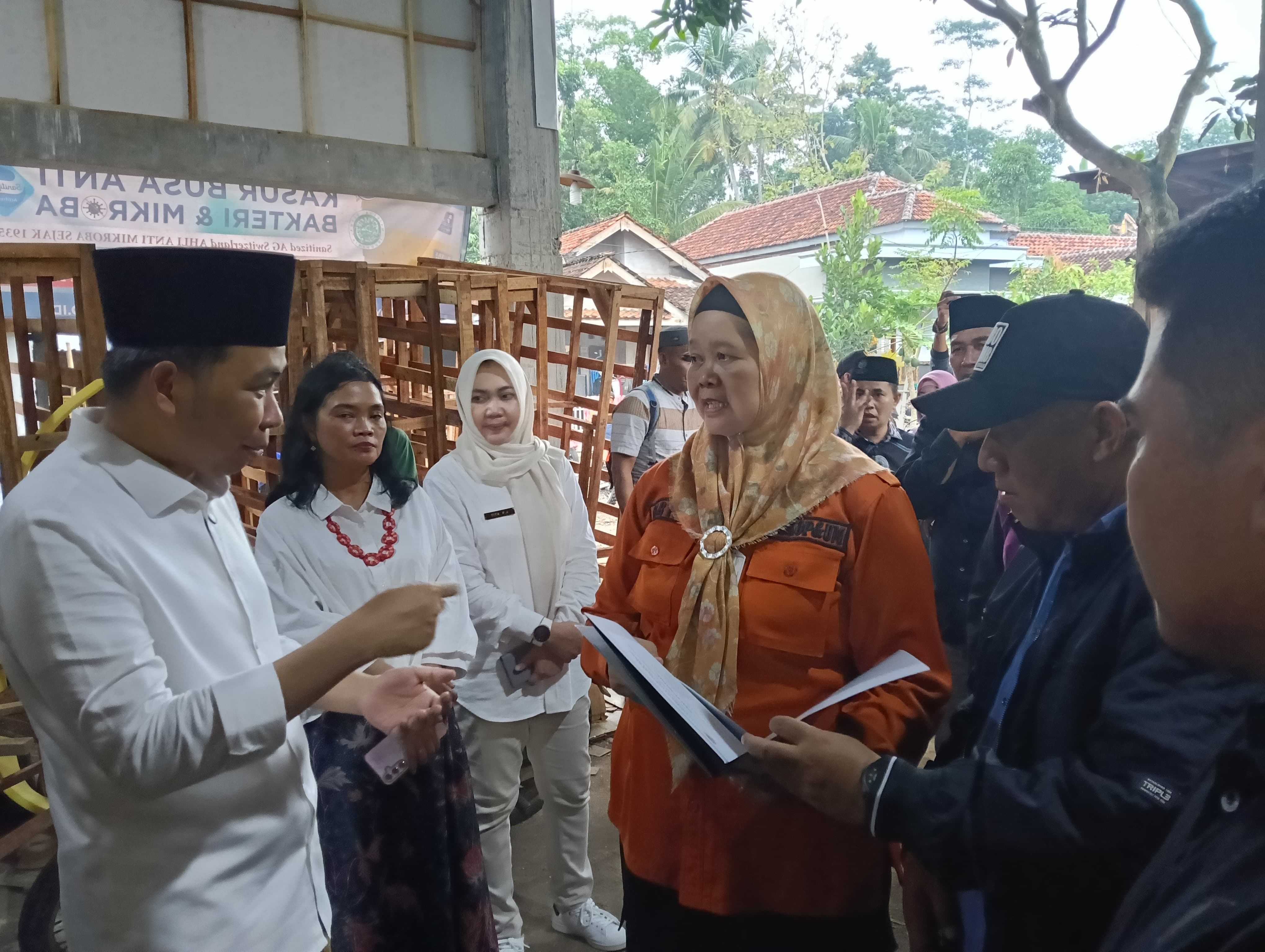 springbed-made-in-desa-bupati-bantu-patenkan-merek-usaha-warga-kramat-sukoharjo