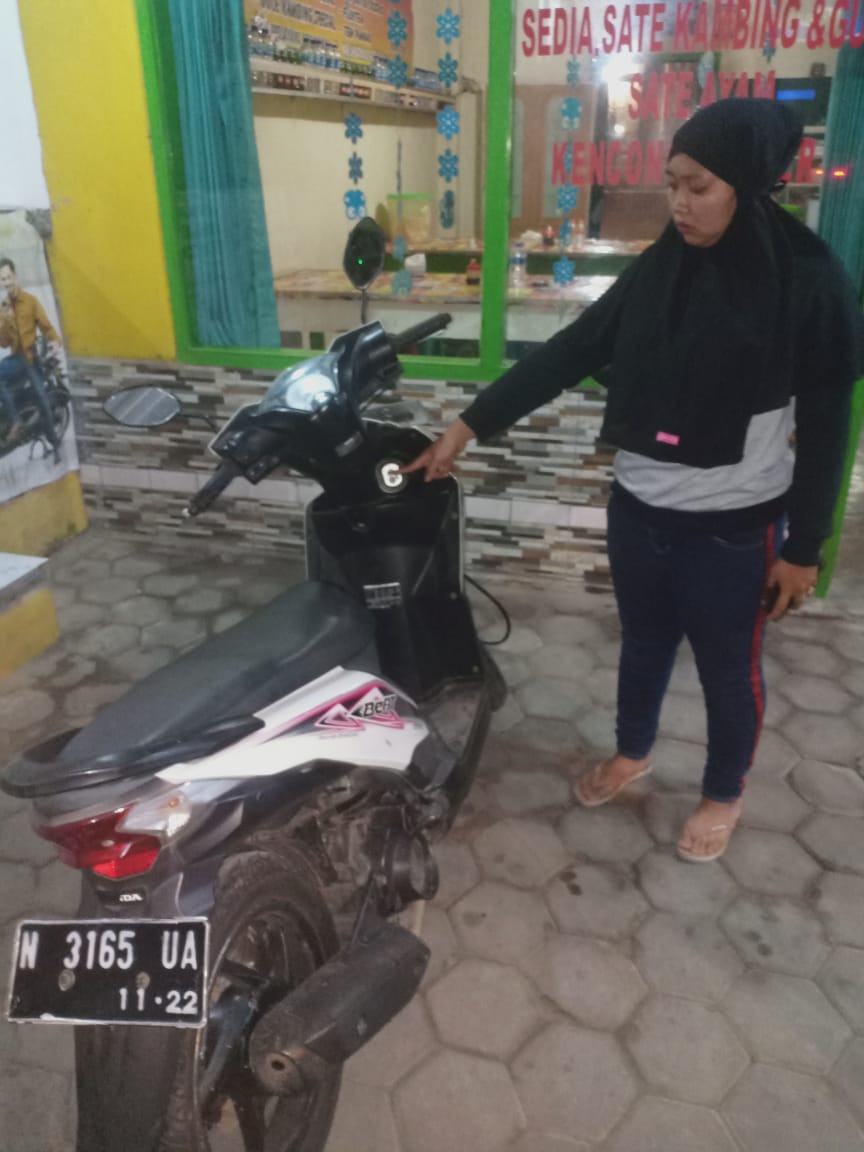 motor-karyawan-toko-selular-di-kencong-dibobol-pencuri