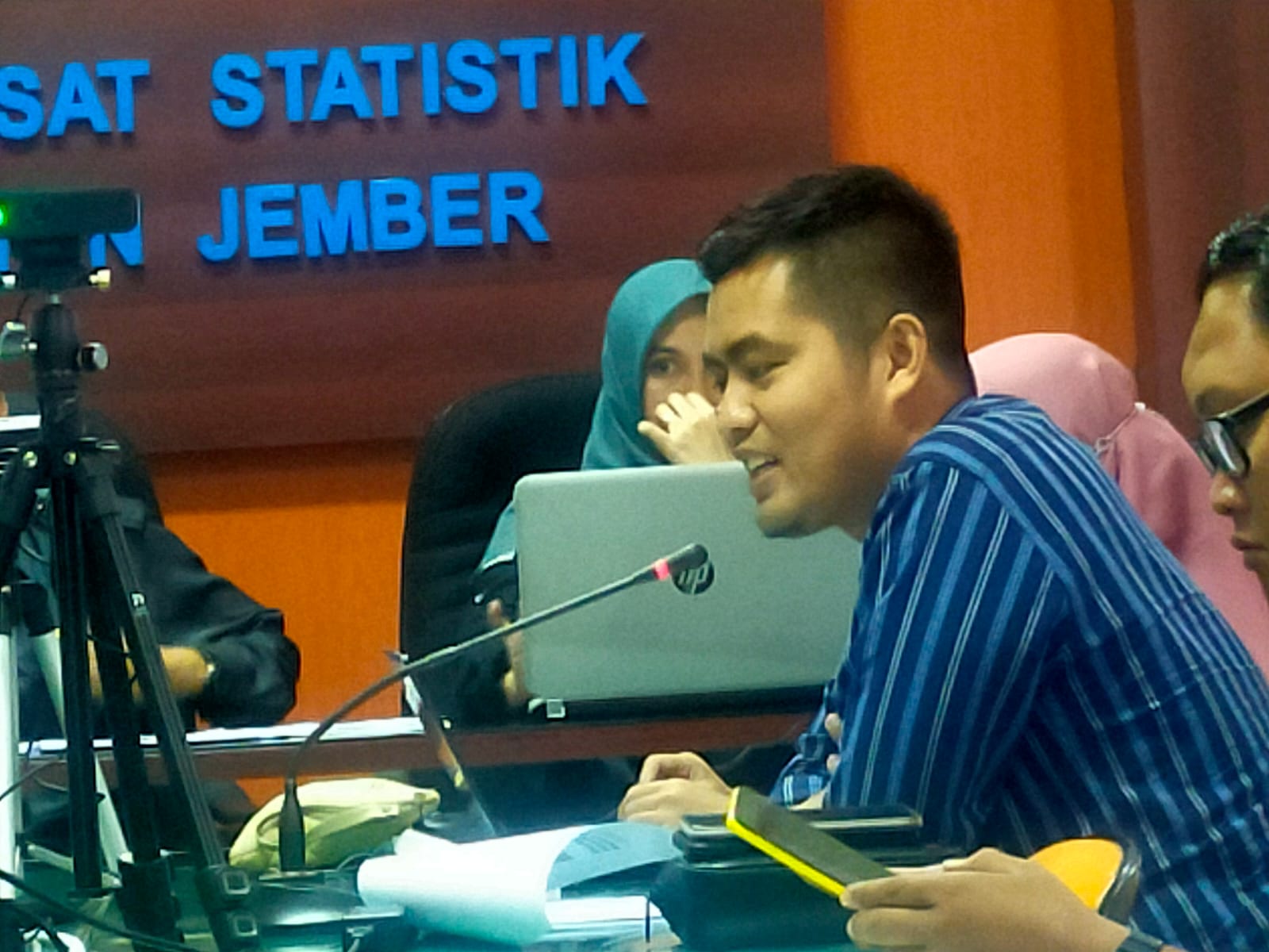 pemerintah-melarang-asn-melakukan-buber-ini-dampaknya-bagi-pengusaha-restoran