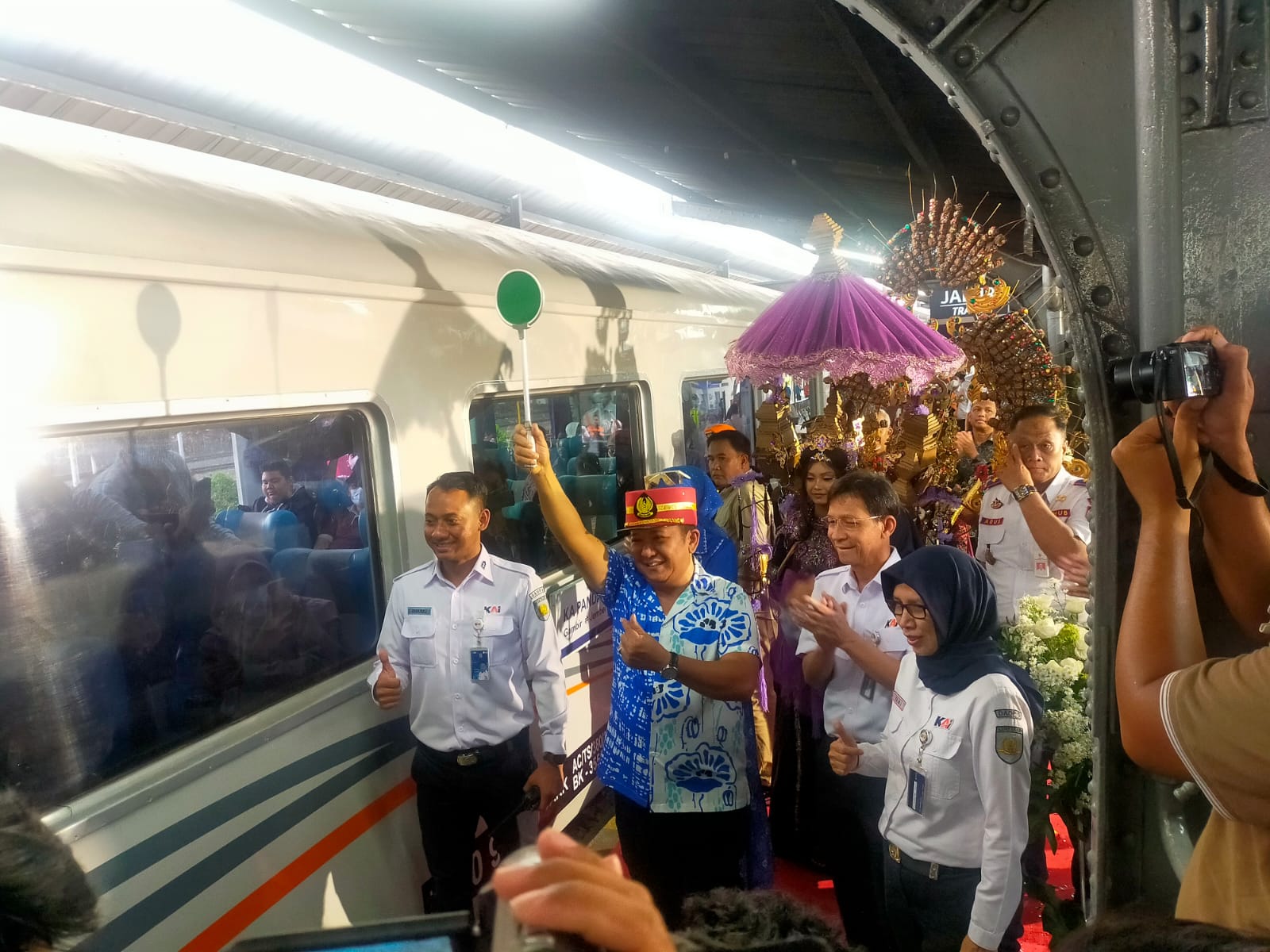 bupati-jember-ka-pandalungan-solusi-tepat-perjalanan-sehat