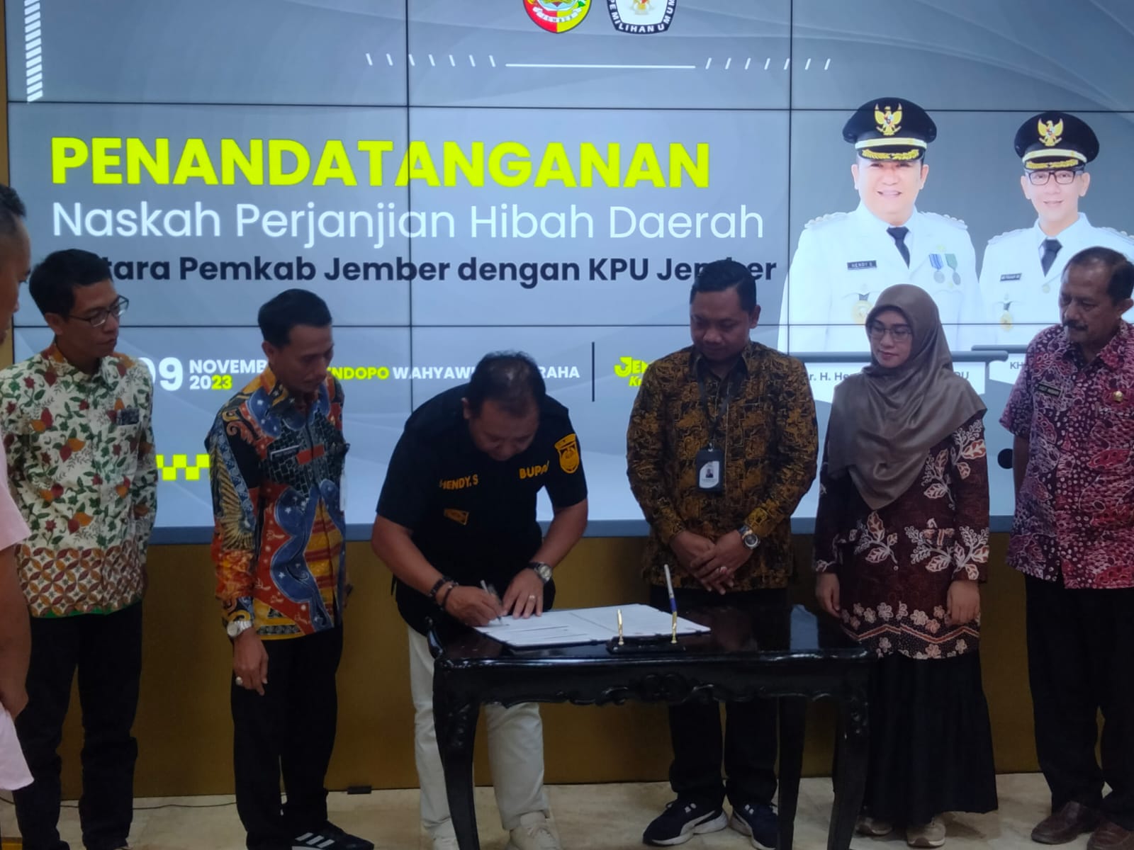 kpu-jember-bakal-terima-dana-hibah-untuk-pilkada-tahap-pertama-sebesar-rp-41-miliar