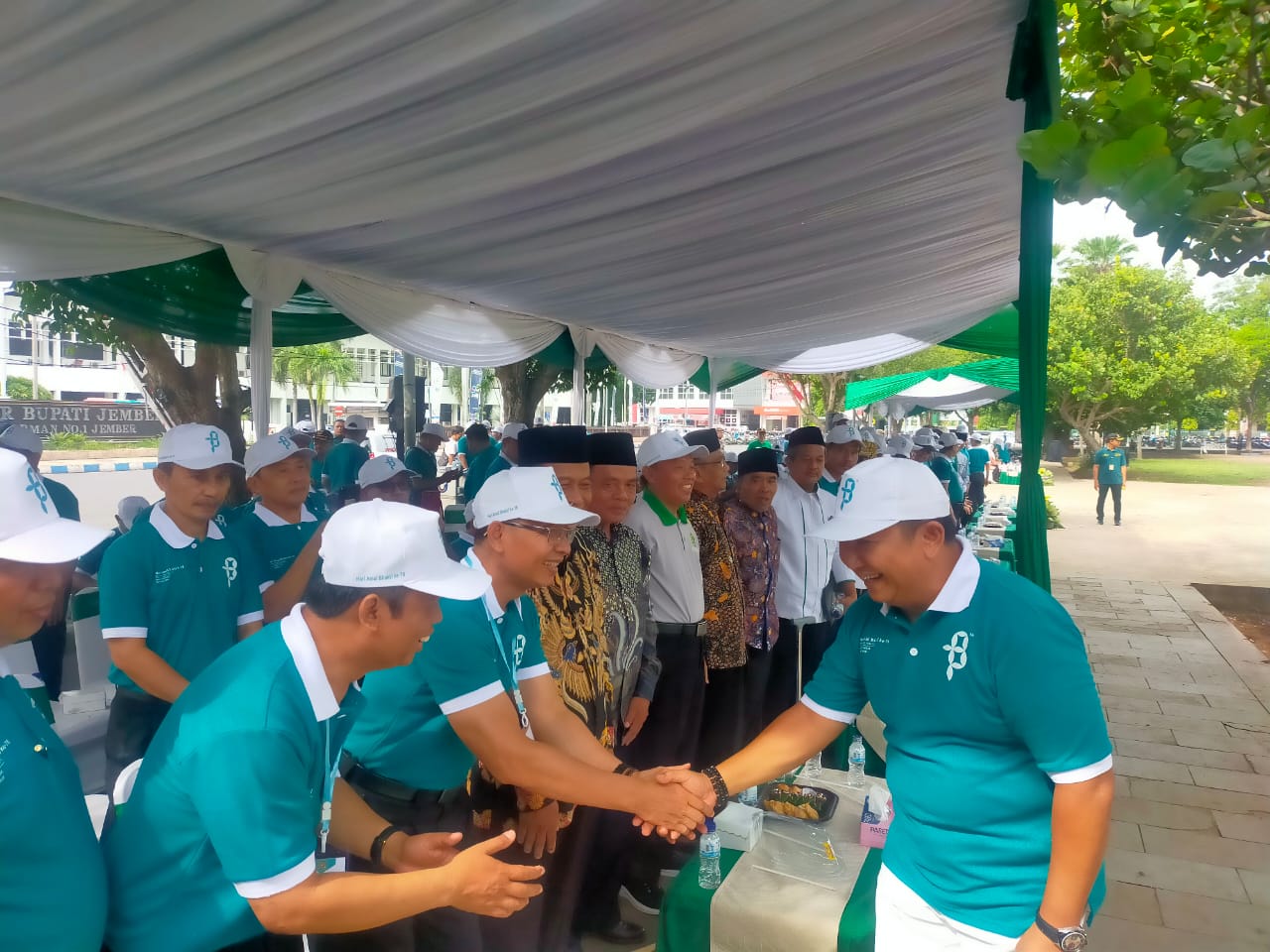 beramal-tidak-boleh-ditumpangi-kepentingan-politik