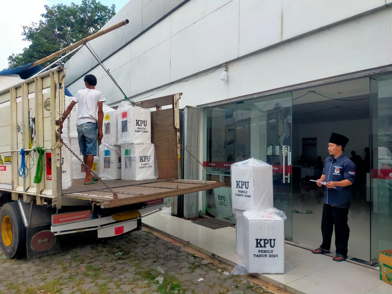 masyarakat-berhak-kawal-hasil-penghitungan-suara-melalui-form-c-hasil-salinan