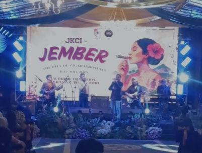 parade-budaya-di-ladang-cerutu-jfc-meriahkan-jkci-2025