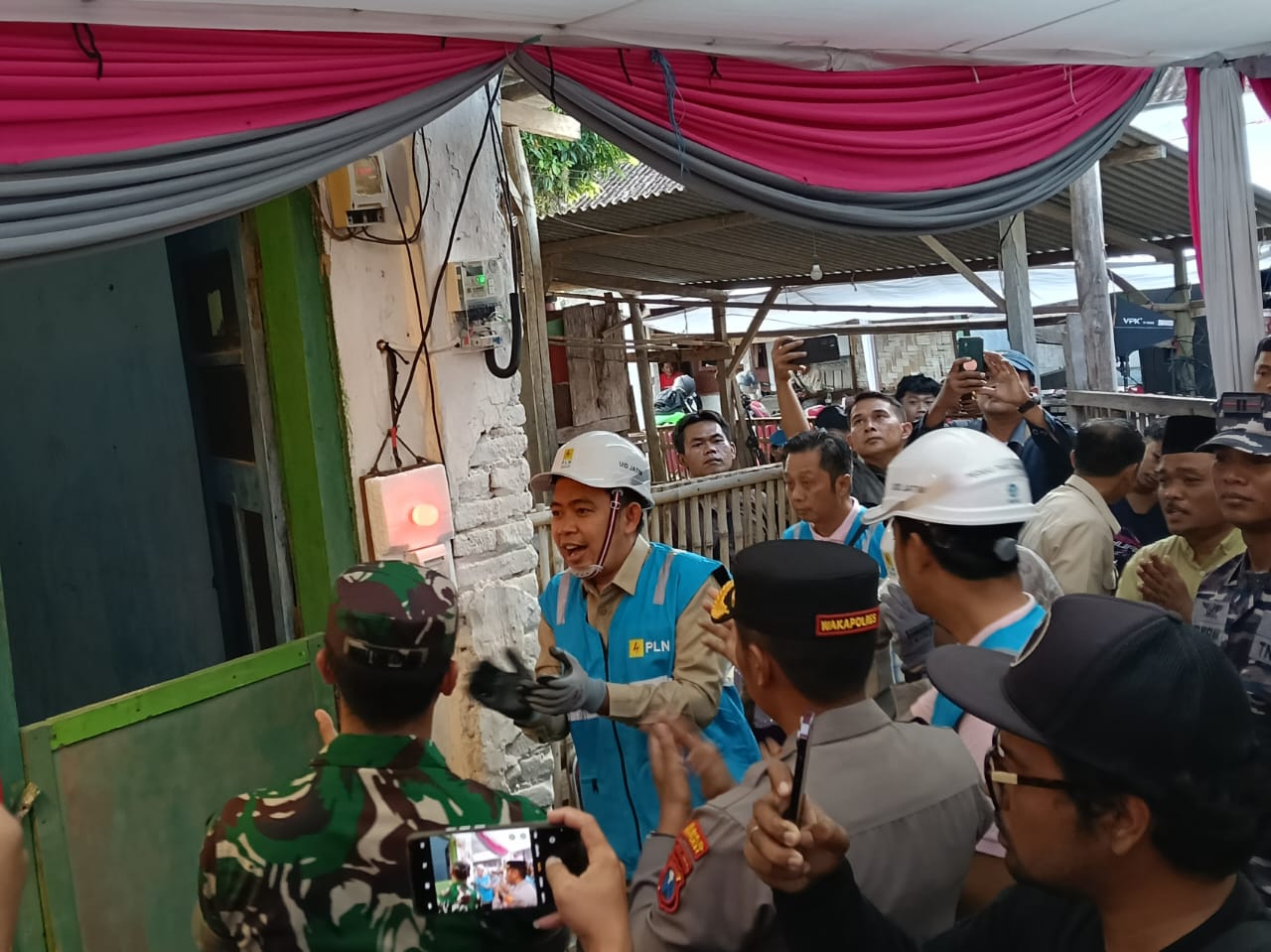 pemkab-jember-segera-salurkan-4000-sambungan-listrik-gratis-untuk-warga-kurang-mampu