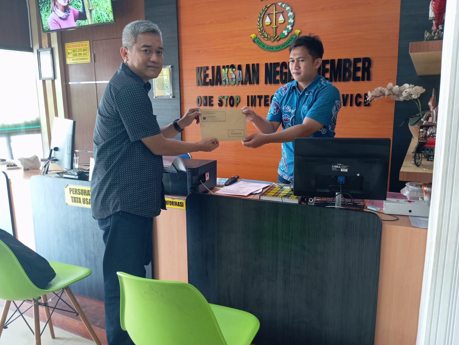 kuasa-hukum-ajukan-restorative-justice-tegaskan-aktivis-demo-ricuh-di-jember-bukan-aktor-intelektual