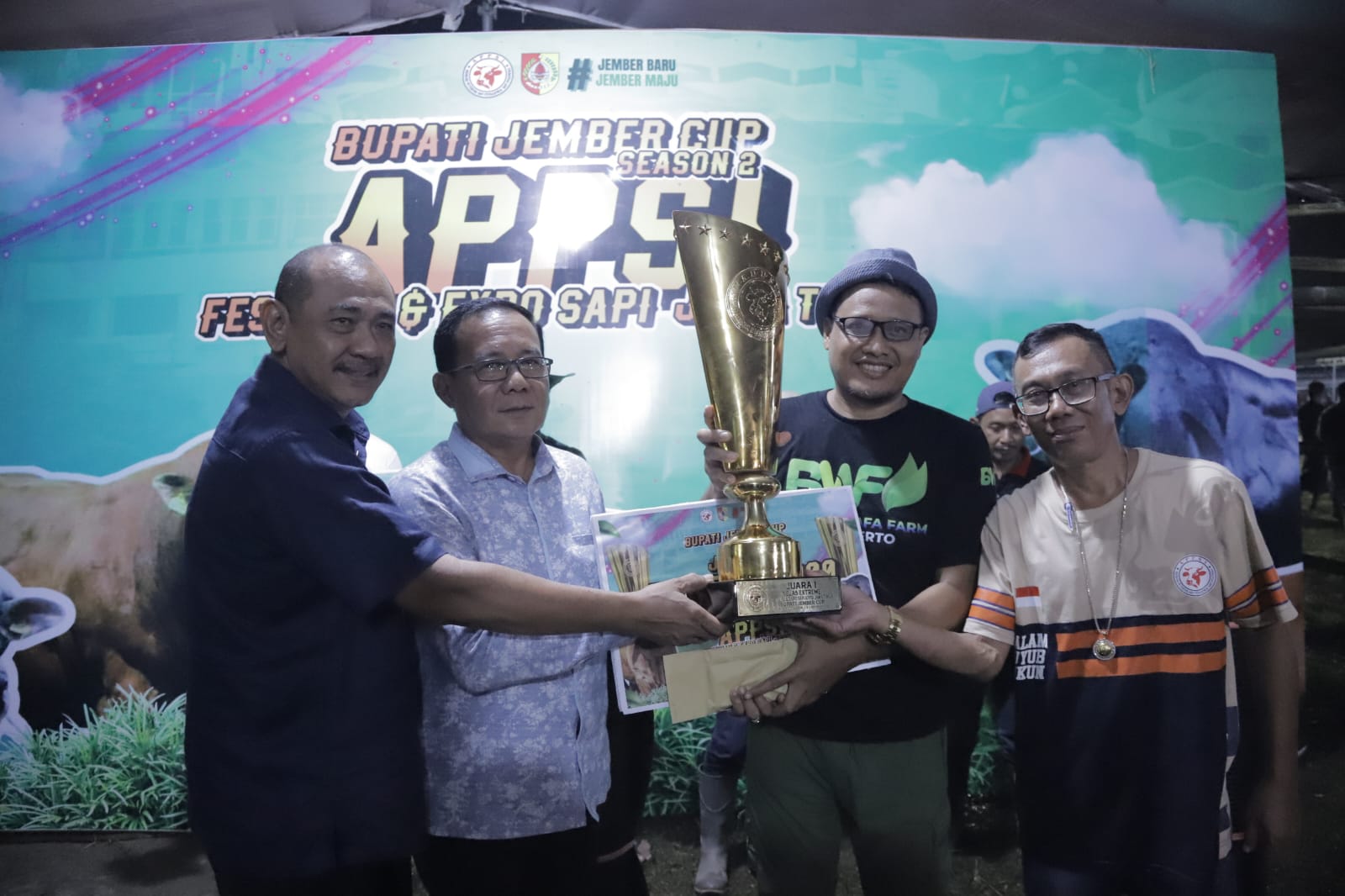 juara-festival-sapi-di-jember-peringkat-tiga-dunia