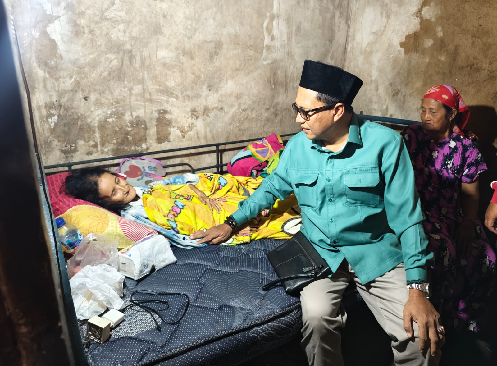 miris-perempuan-di-jember-dikira-sakit-ternyata-tak-makan-berbulan-bulan