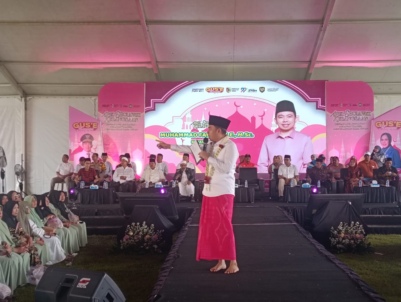 bupati-sapa-warga-umbulsari-masyarakat-keluhkan-soal-lgbt