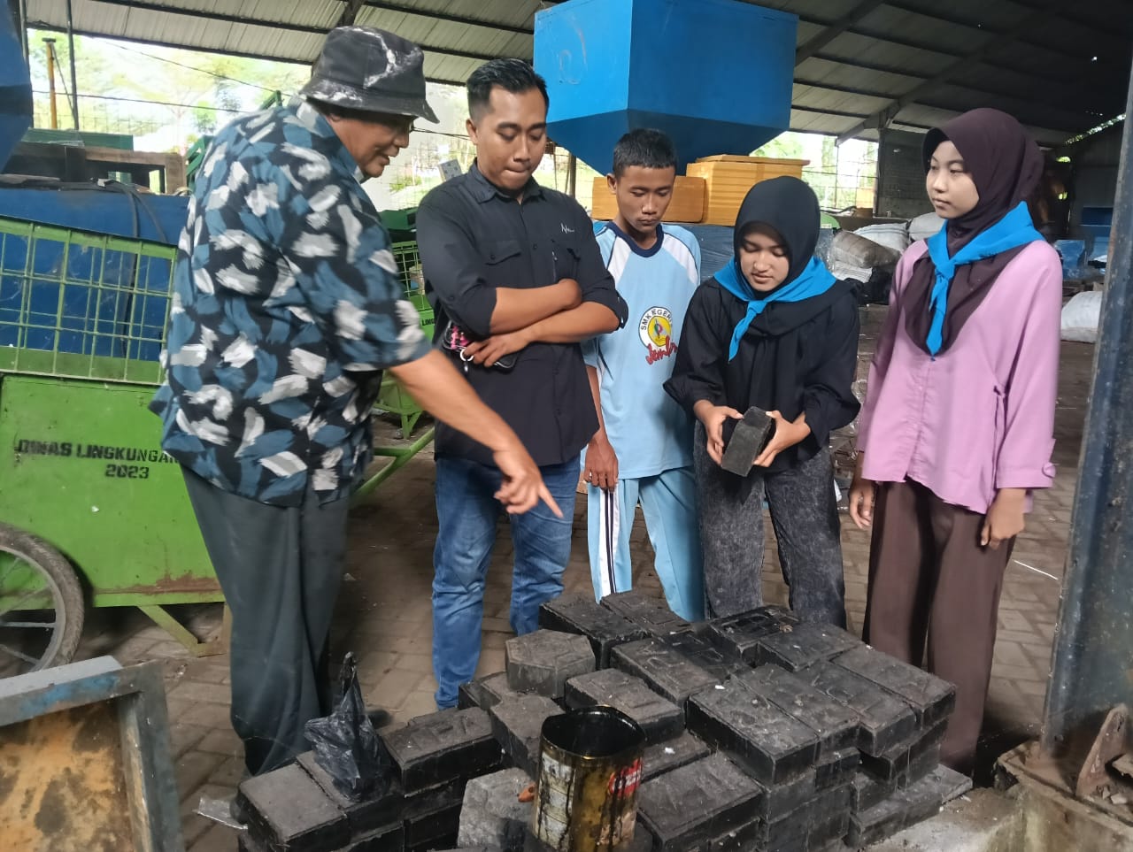 200-ton-sampah-masuk-cuma-7-ton-terpilah-tpa-pakusari-didik-generasi-peduli-lingkungan