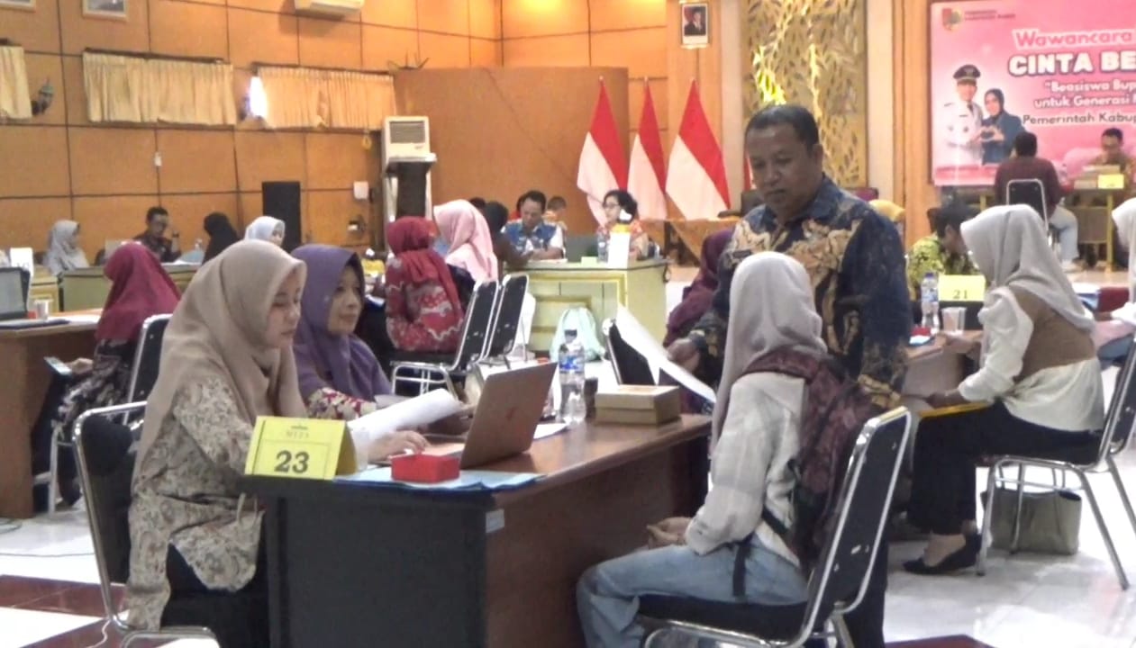 ribuan-calon-penerima-beasiswa-cinta-bergema-ikuti-tes-wawancara