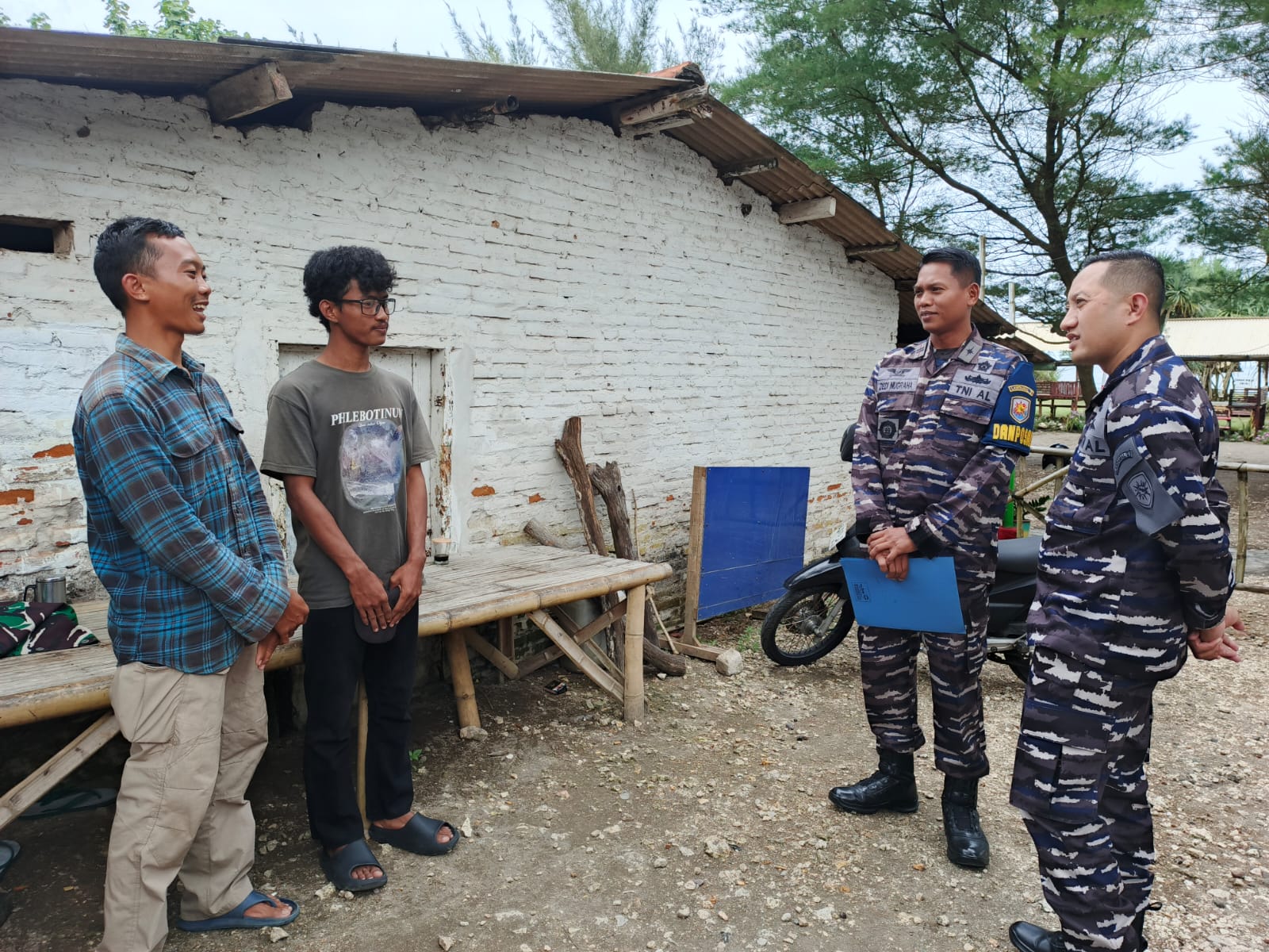 menanti-dipulangkan-abk-yang-kabur-dan-berenang-ke-pulau-nusa-barung-kapok-kerja-di-laut