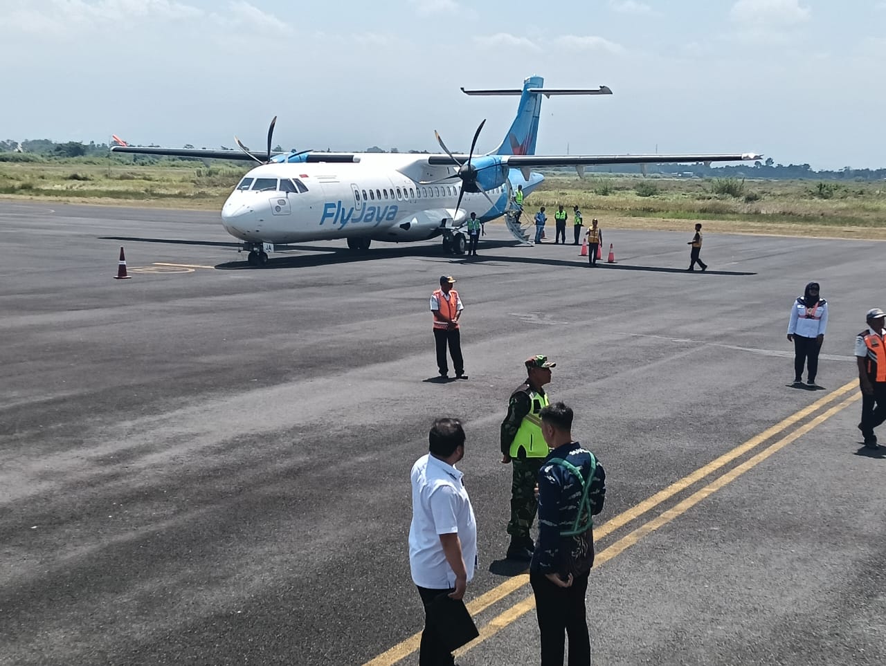 penerbangan-perdana-jember-jakarta-kembali-diundur-lagi-ini-alasannya